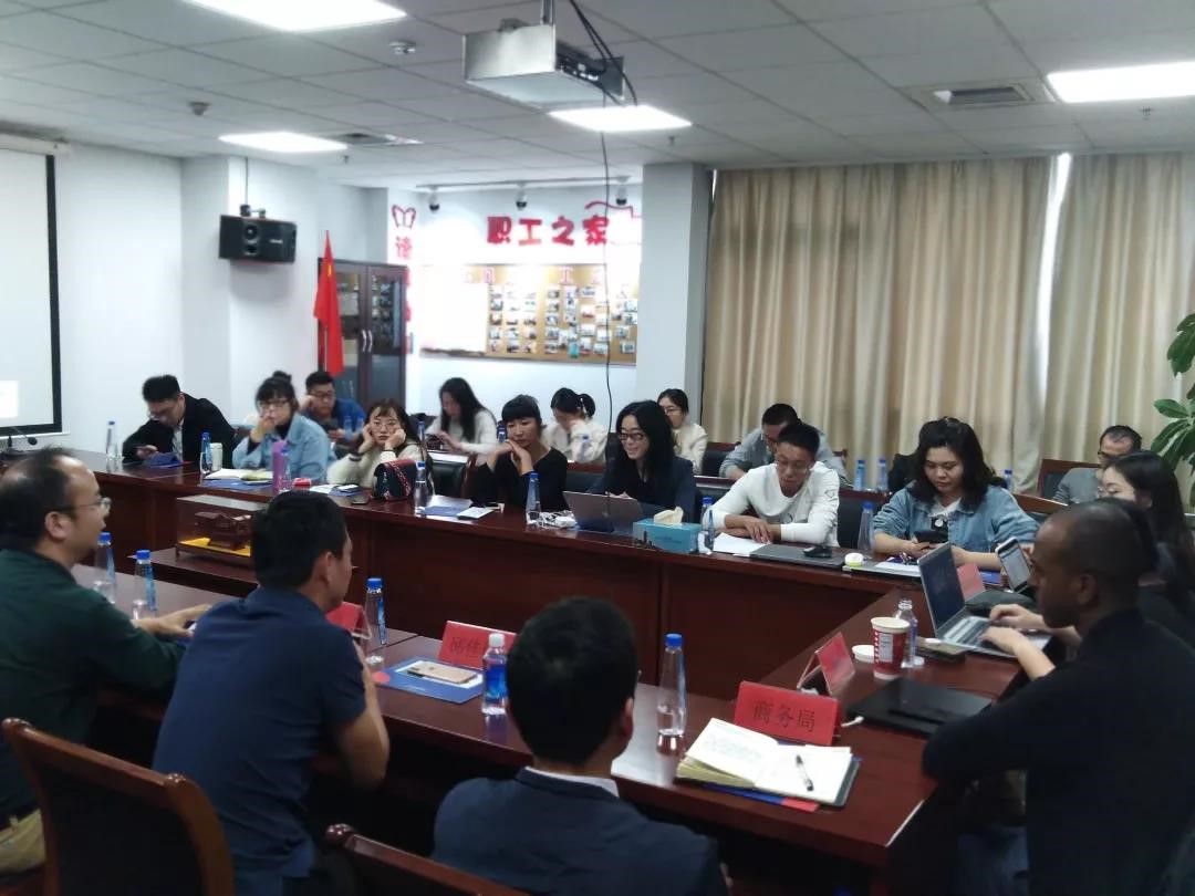 卓信參加北美輕品牌獨立站和網(wǎng)紅營銷私董會，深化企業(yè)合作交流